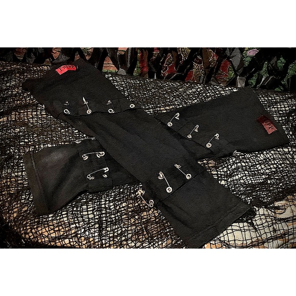 ⭐️SALE⭐️RARE Y2K Tripp nyc Safety Pin Spiral Arm Warmers - Picture 3 of 6